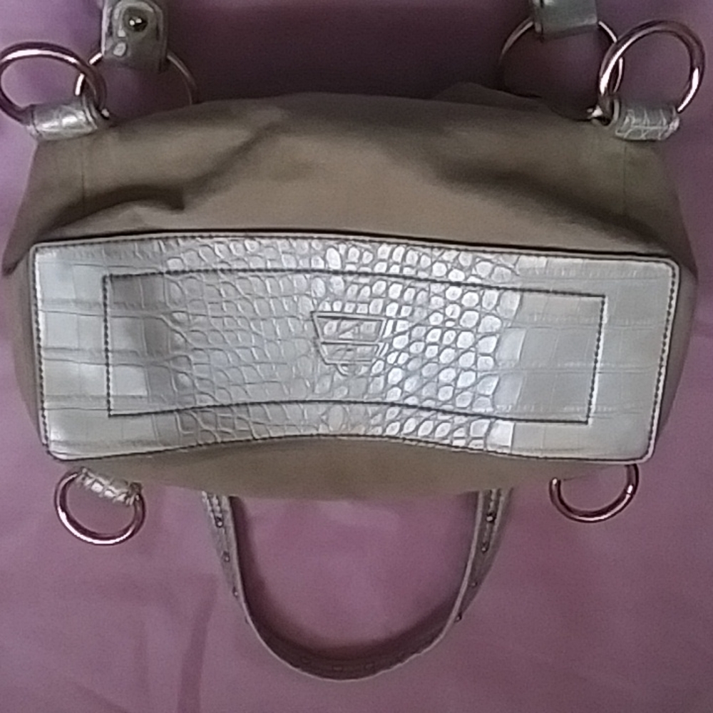 Cute small suede bag by Kathy12x8x4 - Picture 6 of 12